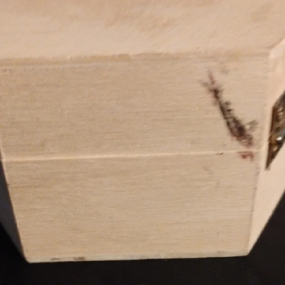 Hexagonal Wooden Trinket Box ((FREE with Jewelry Purchase)